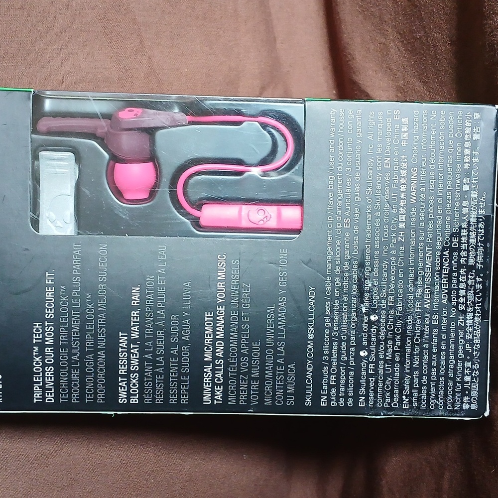 Skullcandy Sport Performance Wired Headphones - Picture 2 of 5